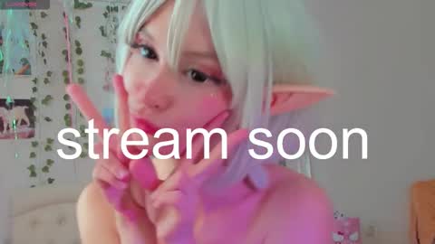 neko_kitsune online show from October 20, 2025, 4:18 pm