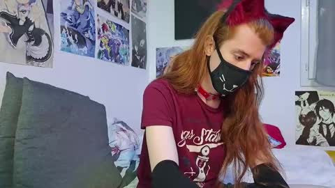 Snapshot of neko_nyaaa chatting on November 9, 2025, 3:21 pm Neko online show from November 9, 2025, 3:21 pm