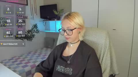 Snapshot of neko_sora chatting on May 12, 2026, 9:12 pm Kate online show from May 12, 2026, 9:12 pm