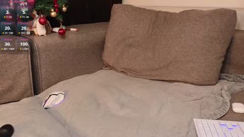 Neli online show from December 25, 2024, 10:27 pm