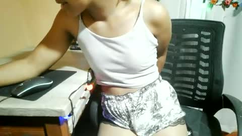 Snapshot of nelia_84 chatting on June 18, 2026, 3:16 pm nelia_84 online show from June 18, 2026, 3:16 pm