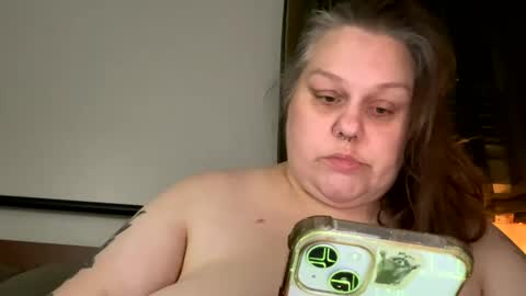 Nellie Atlas online show from October 13, 2025, 12:32 am