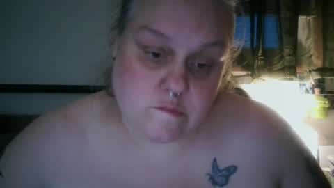 Snapshot of nellatlas chatting on July 4, 2026, 12:39 am Nellie Atlas online show from July 4, 2026, 12:39 am