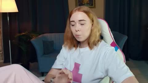 Nelli online show from November 29, 2025, 8:01 pm