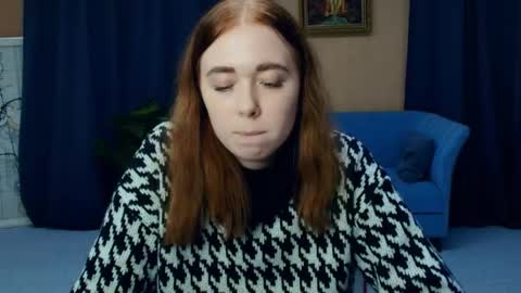 Nelli online show from April 21, 2026, 1:42 am