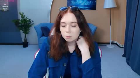 Snapshot of nelliemathers chatting on May 22, 2026, 7:52 pm Nelli online show from May 22, 2026, 7:52 pm