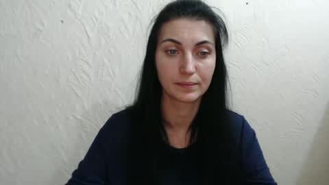 Nensy online show from December 17, 2024, 3:06 pm