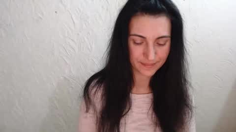 Nensy online show from September 19, 2025, 7:25 pm