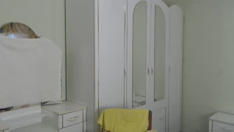 better ask   online show from February 28, 2025, 1:14 pm