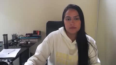 kelly lopez online show from November 25, 2025, 2:50 pm