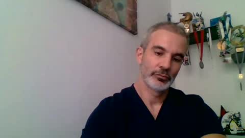 neodent online show from December 17, 2024, 6:31 pm