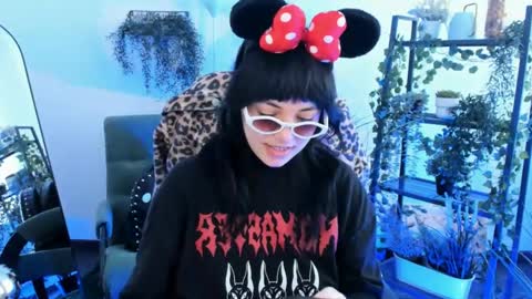 Snapshot of neogeisha28 chatting on April 27, 2026, 6:11 am Neo Geisha online show from April 27, 2026, 6:11 am