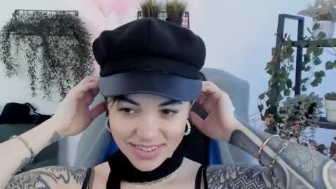 Snapshot of neogeisha28 chatting on May 4, 2026, 12:01 pm Neo Geisha online show from May 4, 2026, 12:01 pm