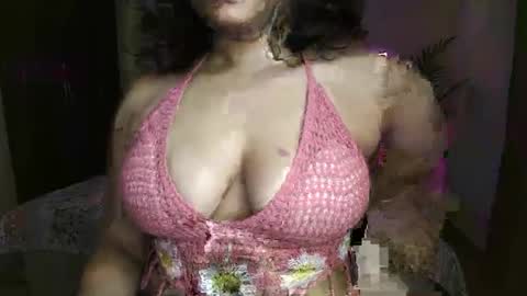 Snapshot of neon_venom chatting on May 11, 2026, 7:11 pm Kashish online show from May 11, 2026, 7:11 pm