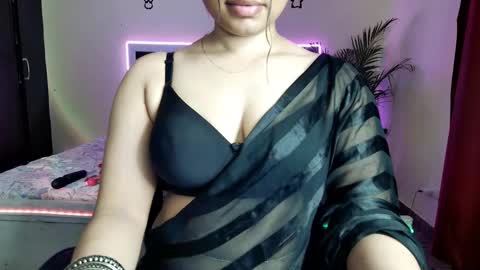 Snapshot of neon_venom chatting on May 12, 2026, 6:49 pm Kashish online show from May 12, 2026, 6:49 pm