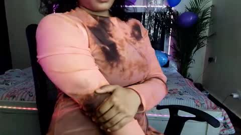 Snapshot of neon_venom chatting on May 16, 2026, 10:12 am Kashish online show from May 16, 2026, 10:12 am