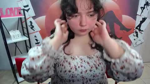 NeonilaLisova online show from November 18, 2025, 12:20 pm