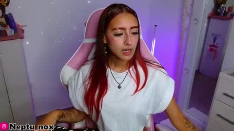 Snapshot of neptu_noxx chatting on September 18, 2025, 9:50 pm Neptu noxx online show from September 18, 2025, 9:50 pm