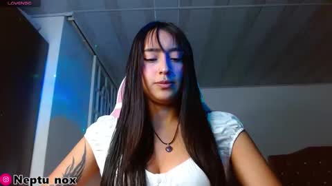 Snapshot of neptu_noxx chatting on February 3, 2026, 1:37 am Neptu noxx online show from February 3, 2026, 1:37 am