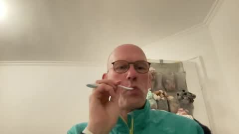 neptunofatlantis online show from April 28, 2026, 9:42 pm