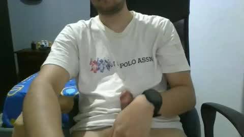 Snapshot of nerdxxx94 chatting on May 13, 2026, 5:16 am MrBull online show from May 13, 2026, 5:16 am