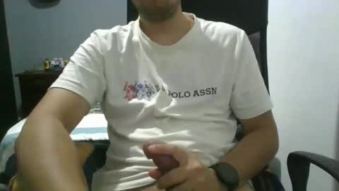 Snapshot of nerdxxx94 chatting on May 31, 2026, 4:42 am MrBull online show from May 31, 2026, 4:42 am