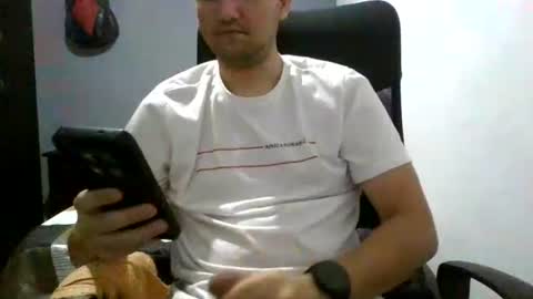 Snapshot of nerdxxx94 chatting on June 28, 2026, 4:18 am MrBull online show from June 28, 2026, 4:18 am