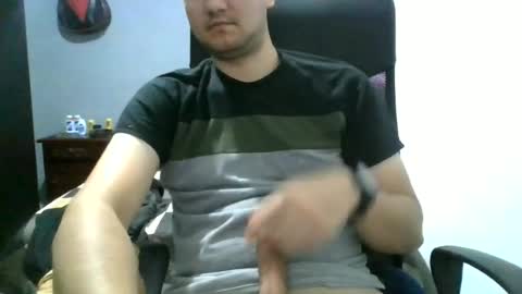 Snapshot of nerdxxx94 chatting on July 4, 2026, 4:29 am MrBull online show from July 4, 2026, 4:29 am