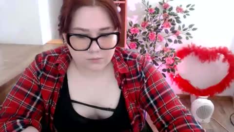 Snapshot of nereia chatting on May 25, 2026, 8:15 pm nereia online show from May 25, 2026, 8:15 pm