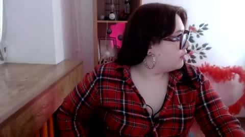 Snapshot of nereia chatting on May 31, 2026, 6:09 pm nereia online show from May 31, 2026, 6:09 pm
