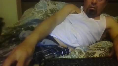 Snapshot of nerfylil2 chatting on April 14, 2026, 5:30 pm Nerfylil online show from April 14, 2026, 5:30 pm