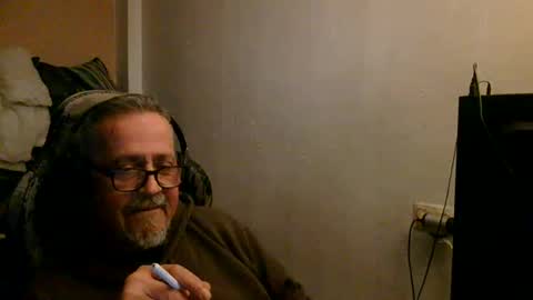 neron401 online show from April 18, 2026, 10:10 pm