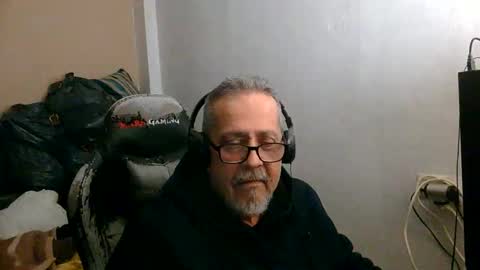 neron401 online show from April 21, 2026, 4:08 am