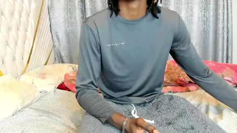 netfux_and_chill online show from April 21, 2026, 10:21 am