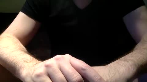 Neu242Gierig online show from January 3, 2025, 7:27 am