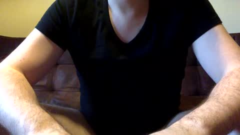 Neu242Gierig online show from January 7, 2025, 1:24 pm