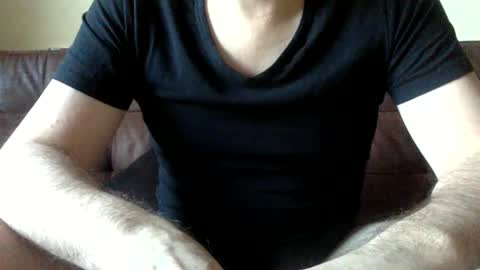 Neu242Gierig online show from February 9, 2025, 7:16 am