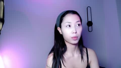 Snapshot of neverstopkissing chatting on June 14, 2026, 2:20 am Rin online show from June 14, 2026, 2:20 am