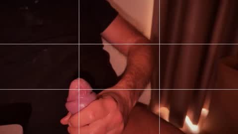 new25cam online show from January 19, 2026, 11:36 am