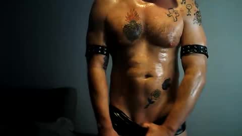 newcamboy1 online show from April 2, 2026, 1:03 am