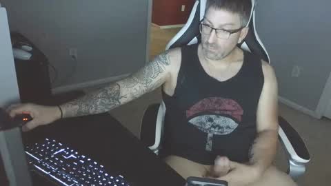 newevo online show from October 1, 2025, 9:43 pm