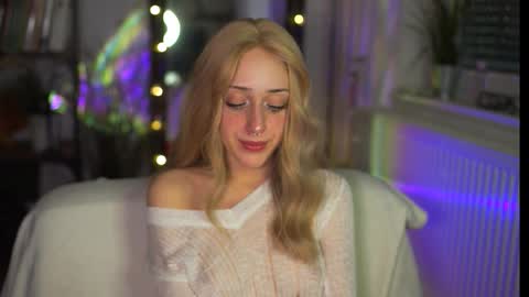 Nika online show from March 8, 2026, 3:27 pm