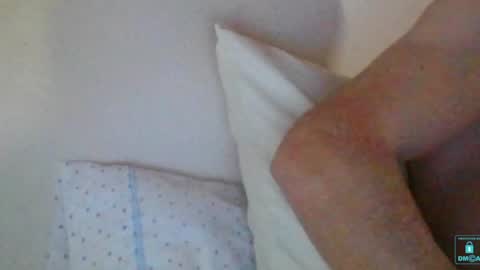 newtyguy90 online show from December 29, 2024, 3:13 pm