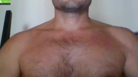 newtyguy90 online show from October 15, 2025, 3:23 pm