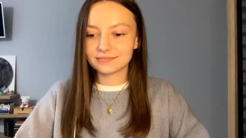 Agne online show from November 1, 2025, 1:57 pm