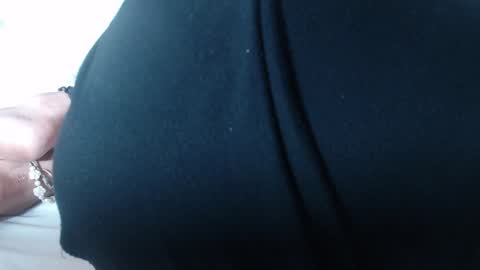 nextdoor_fantasy online show from January 16, 2025, 9:48 am