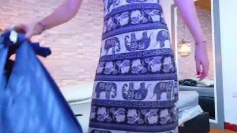 nextdoor_fantasy online show from June 24, 2026, 8:19 pm
