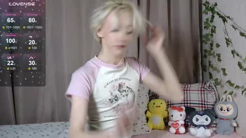 NextVibe1 online show from October 6, 2025, 7:44 pm