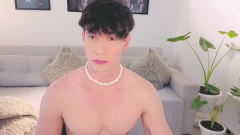   online show from September 8, 2025, 6:51 pm