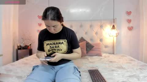 Milena online show from April 13, 2026, 12:54 pm